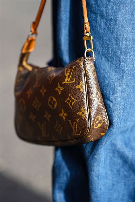 famosas com bolsa louis vuitton|Louis Vuitton bolsas pre owned.